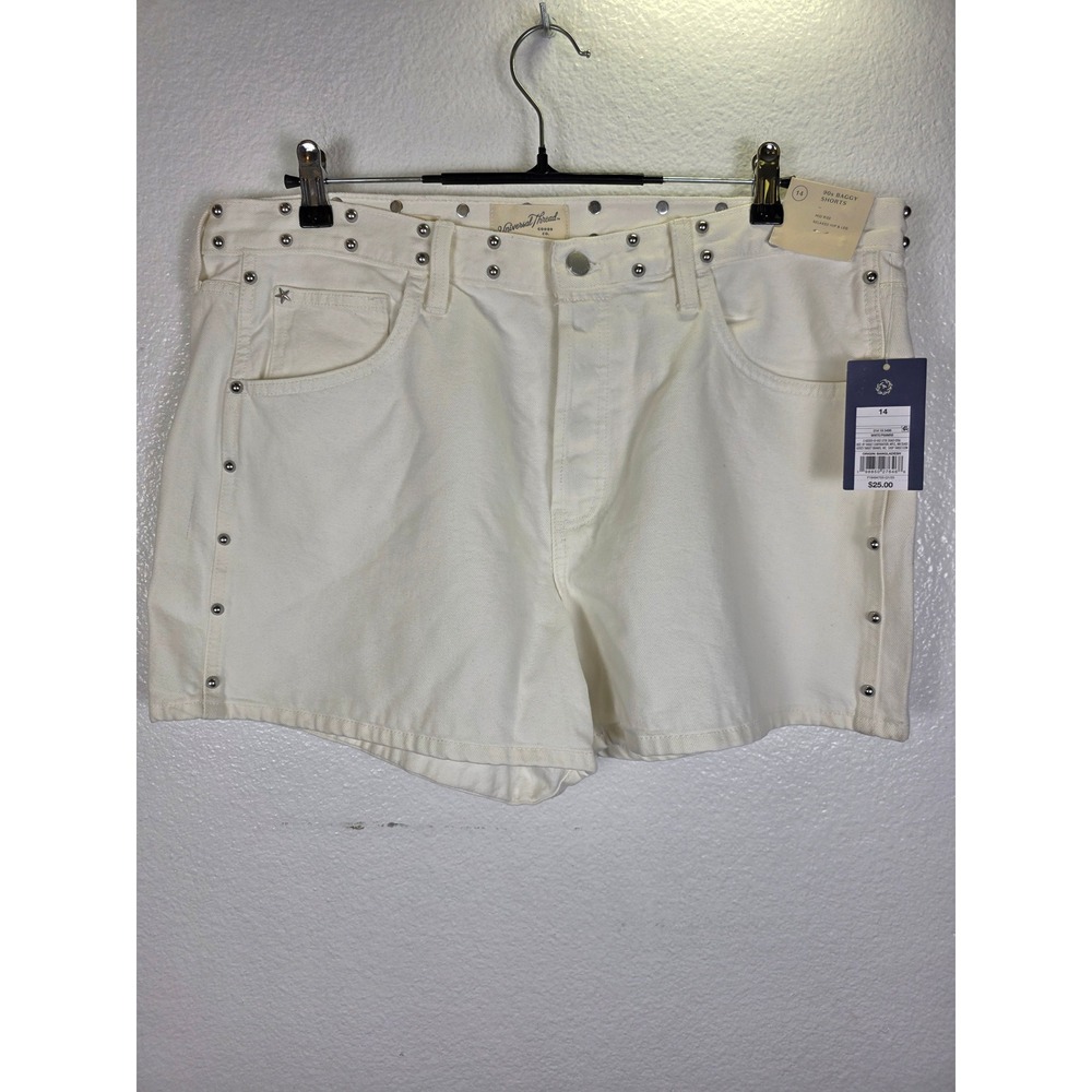Universal Thread 90s Baggy Shorts Womens 14 White Studded Mid Rise Denim